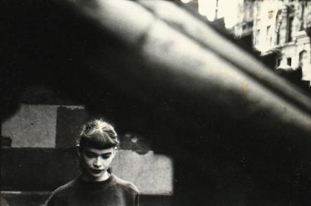 05__press_image_l_saul_leiter__daughter_of_milton_abery_1950er_56420f09181a2